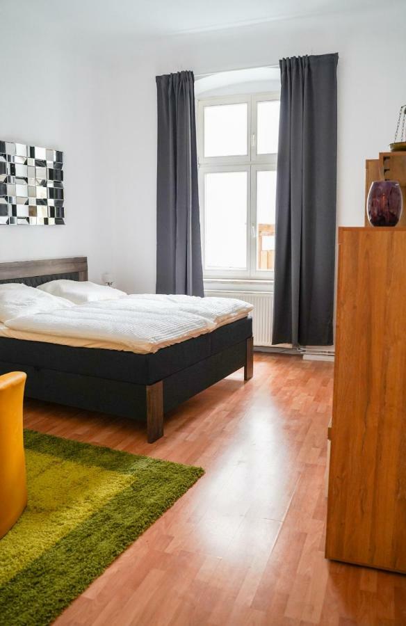 Ferienwohnung Zwischen Den Seen Potsdam Esterno foto