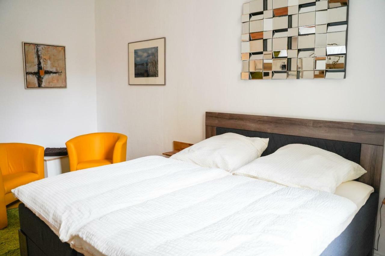 Ferienwohnung Zwischen Den Seen Potsdam Esterno foto